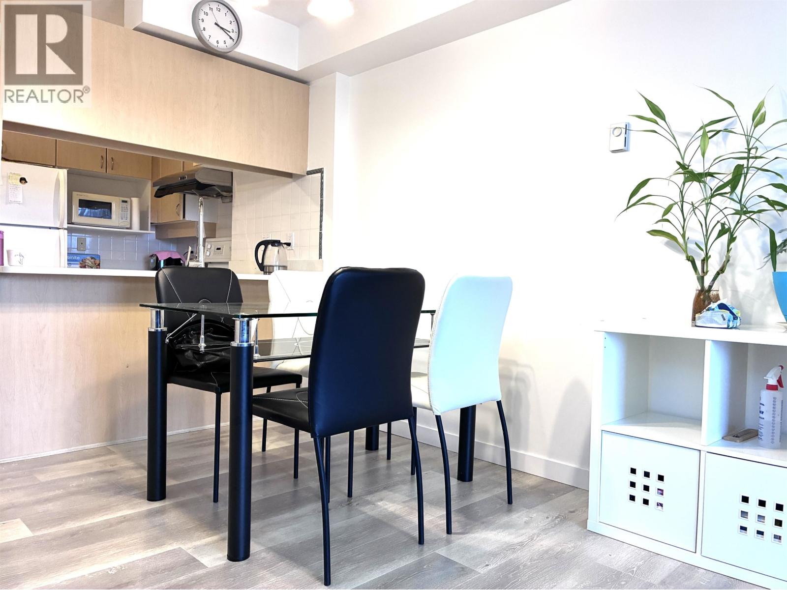 #607-6611 COONEY Road, Richmond