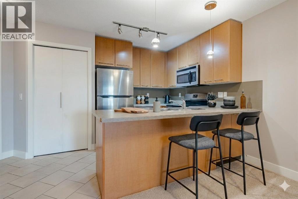 Single Family House for Sale in   Richard Court SW Lincoln Park Calgary 