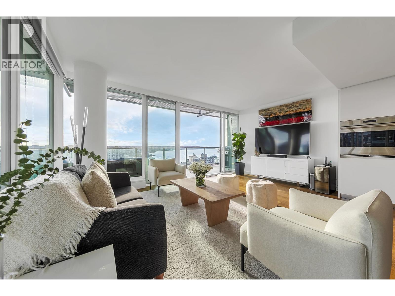 1503 1365 DAVIE Street - main photo