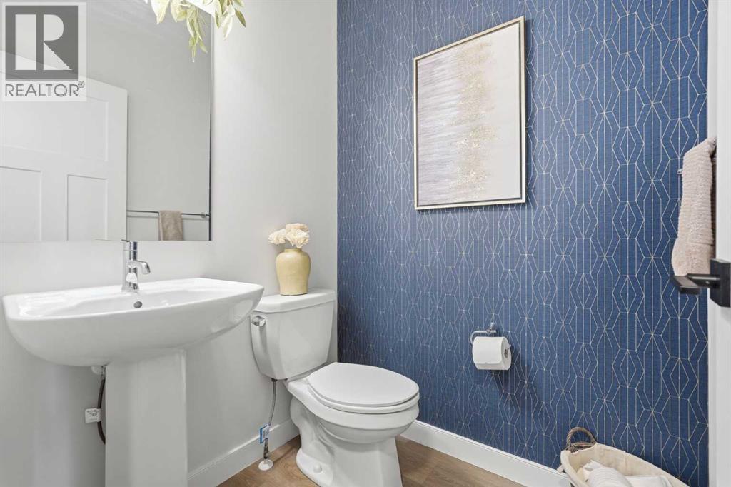 376 Fireside Way, Cochrane