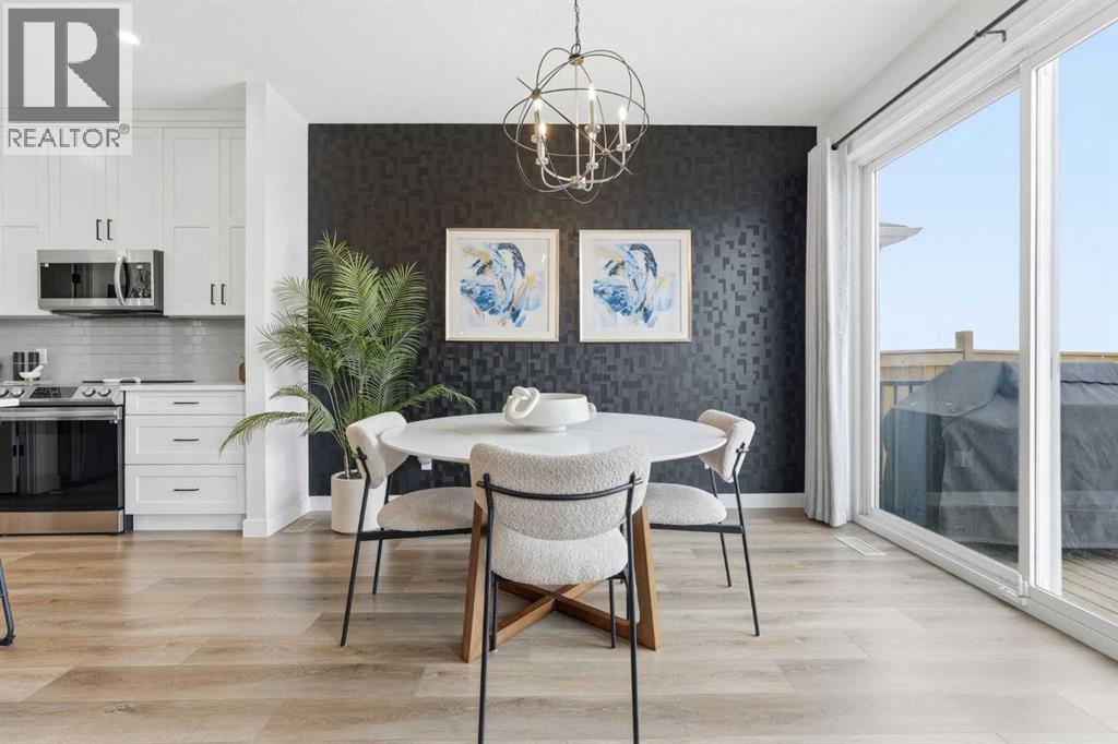 376 Fireside Way, Cochrane