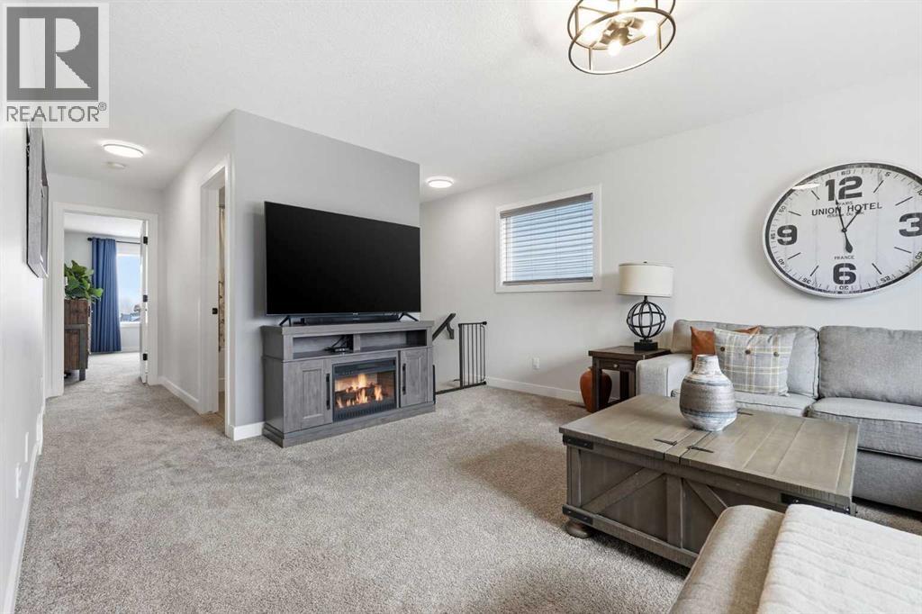 376 Fireside Way, Cochrane