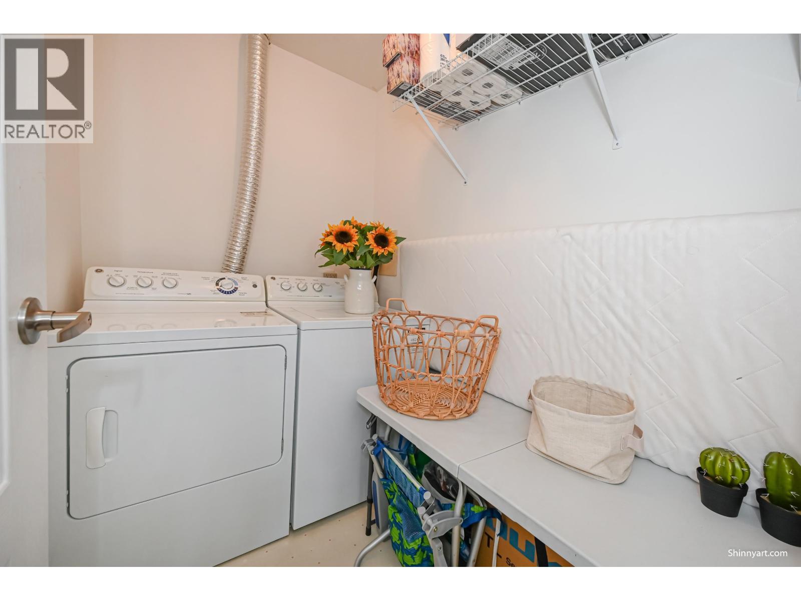 #308-7633 ST. ALBANS Road, Richmond