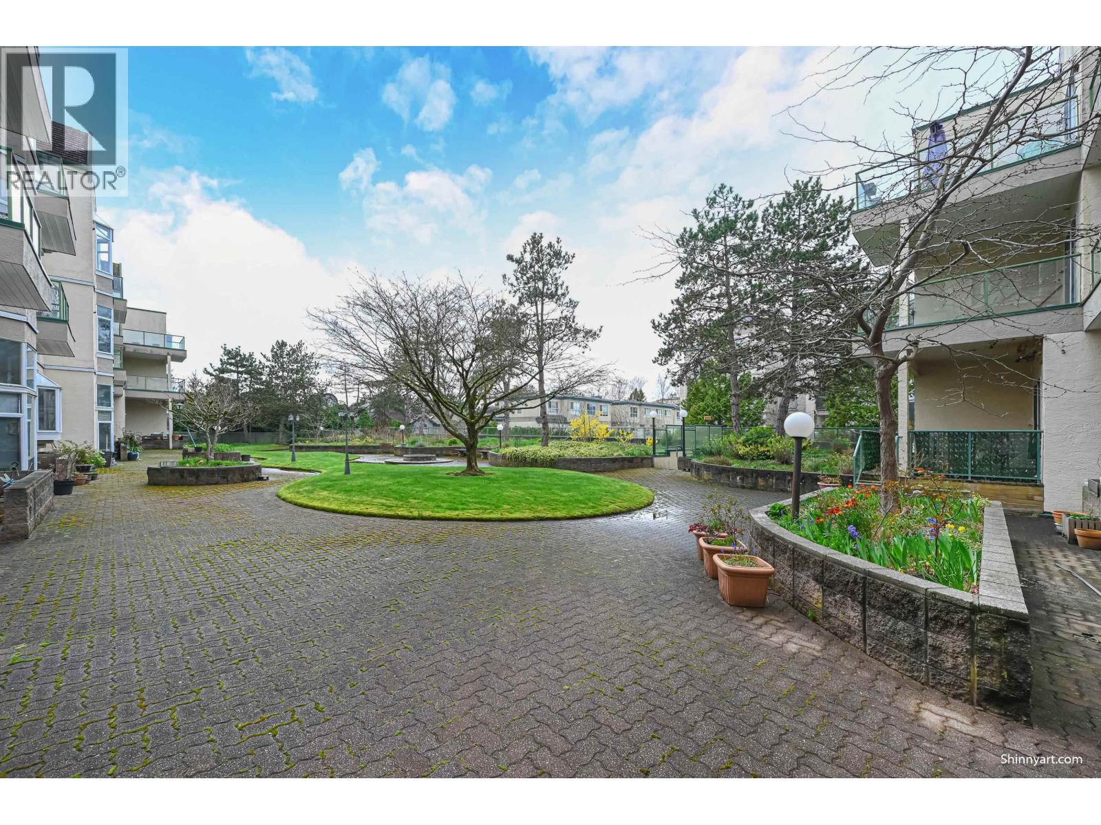 #308-7633 ST. ALBANS Road, Richmond