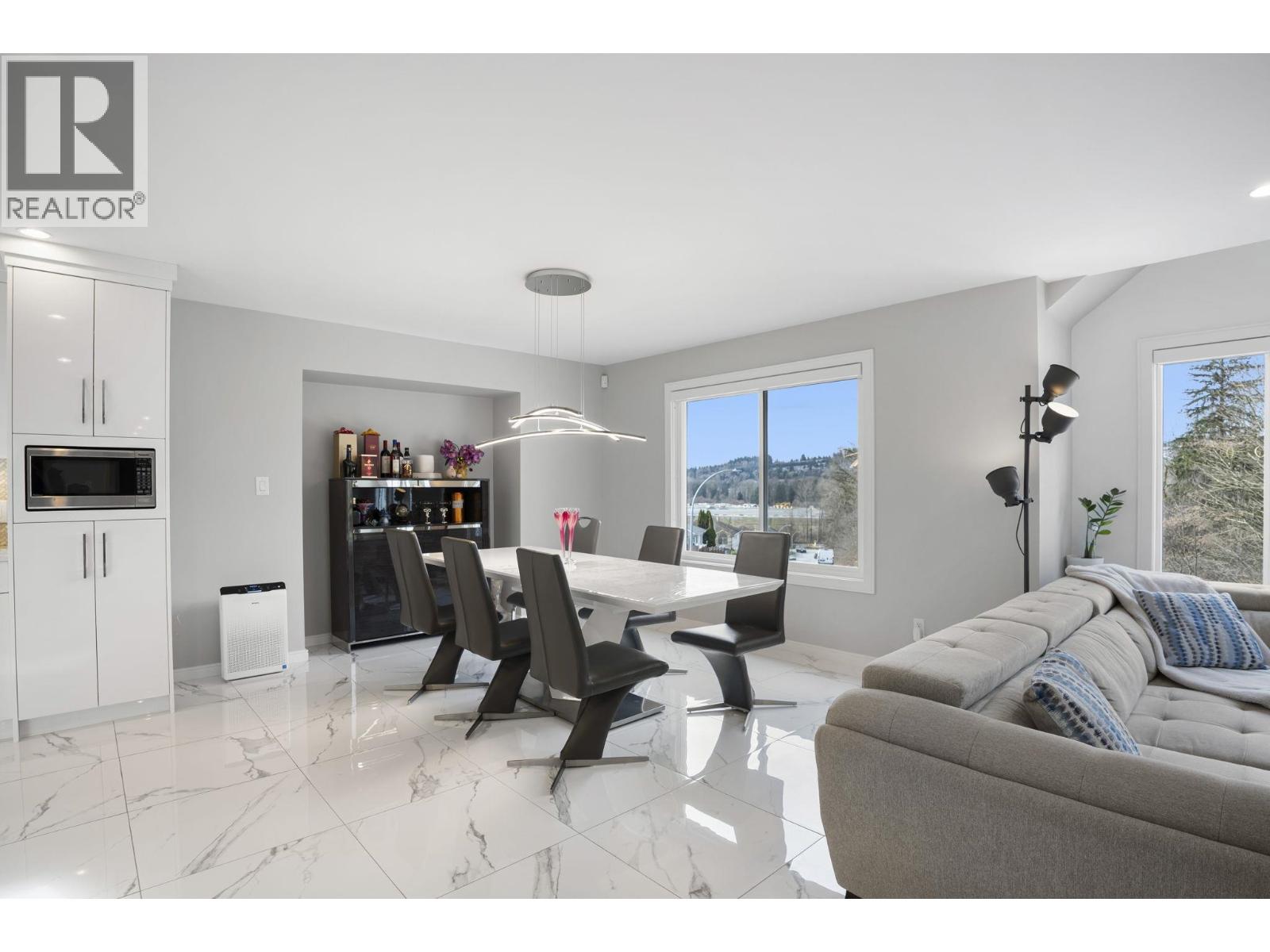 2268 NACHT AVENUE, Port Coquitlam