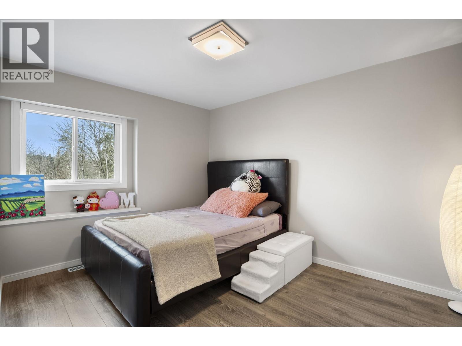 2268 NACHT AVENUE, Port Coquitlam