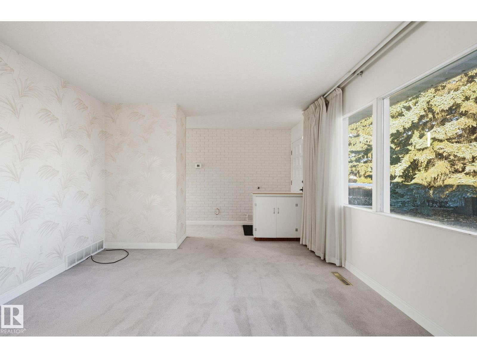 Single Family House for Sale in  A ST NW Edmonton 