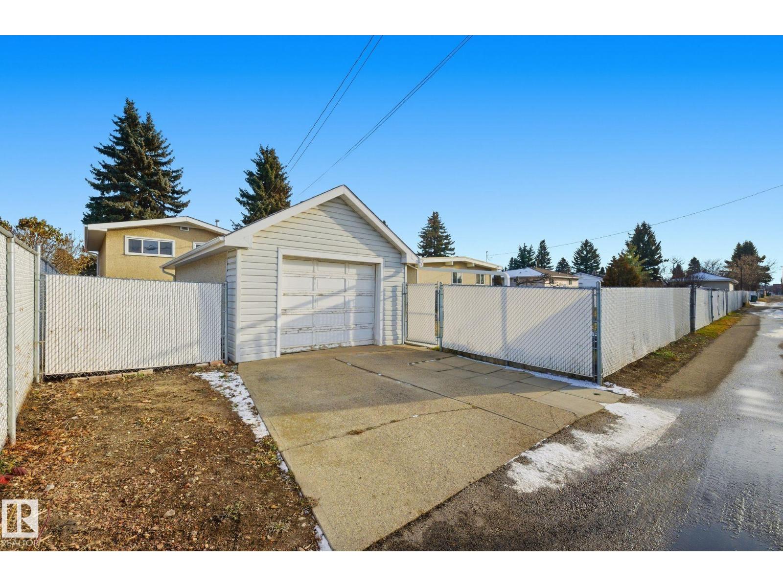 Single Family House for Sale in  A ST NW Edmonton 