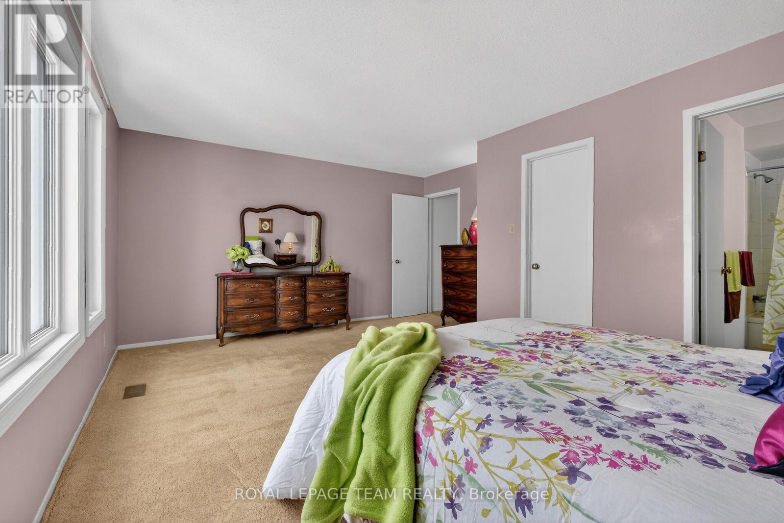97 HUNTSMAN CRESCENT - 22