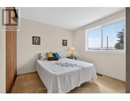 Family room - 97 Huntsman Crescent, Ottawa, ON K2M1H8 Photo 15