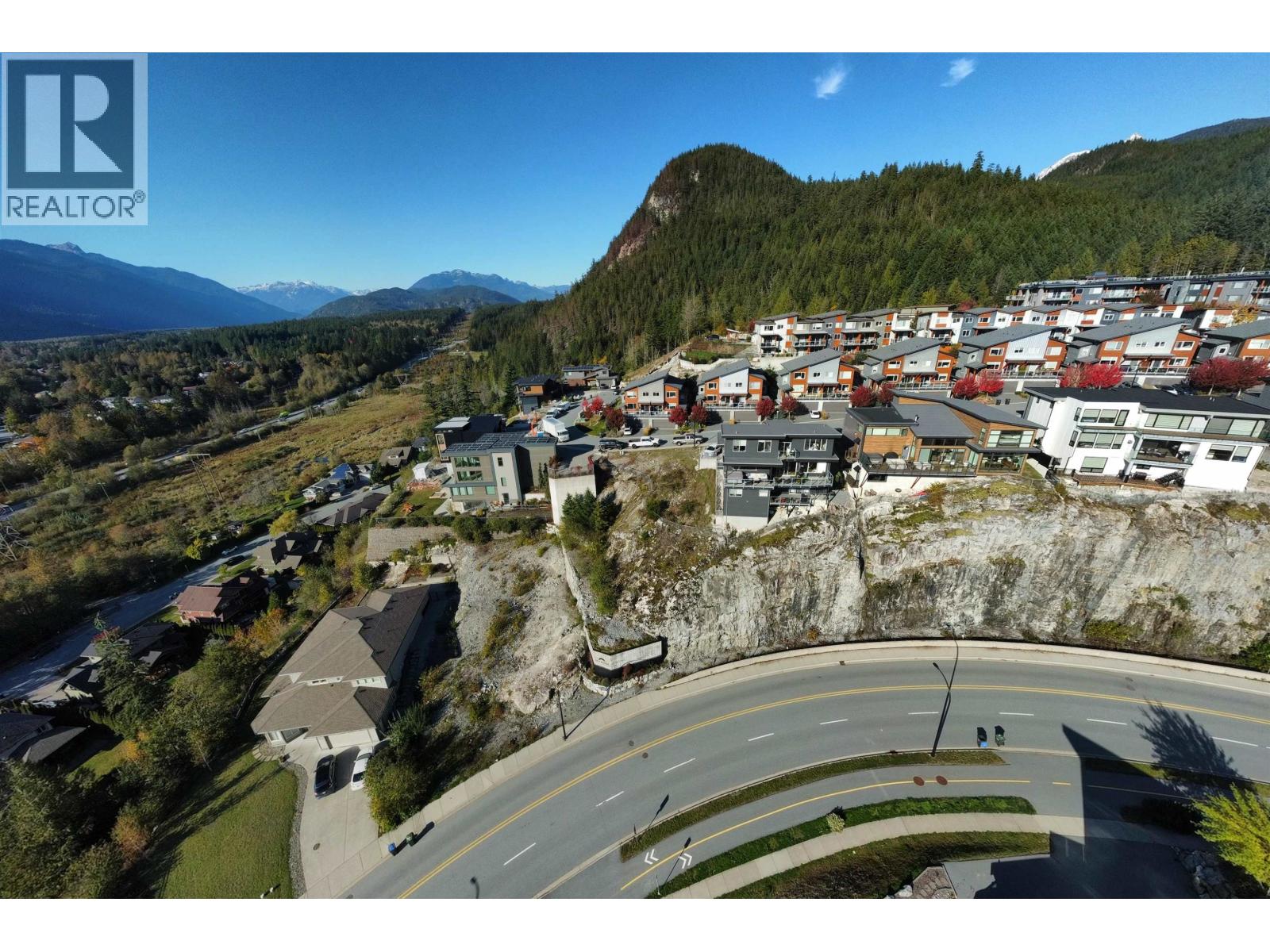 41331 HORIZON DRIVE, Squamish