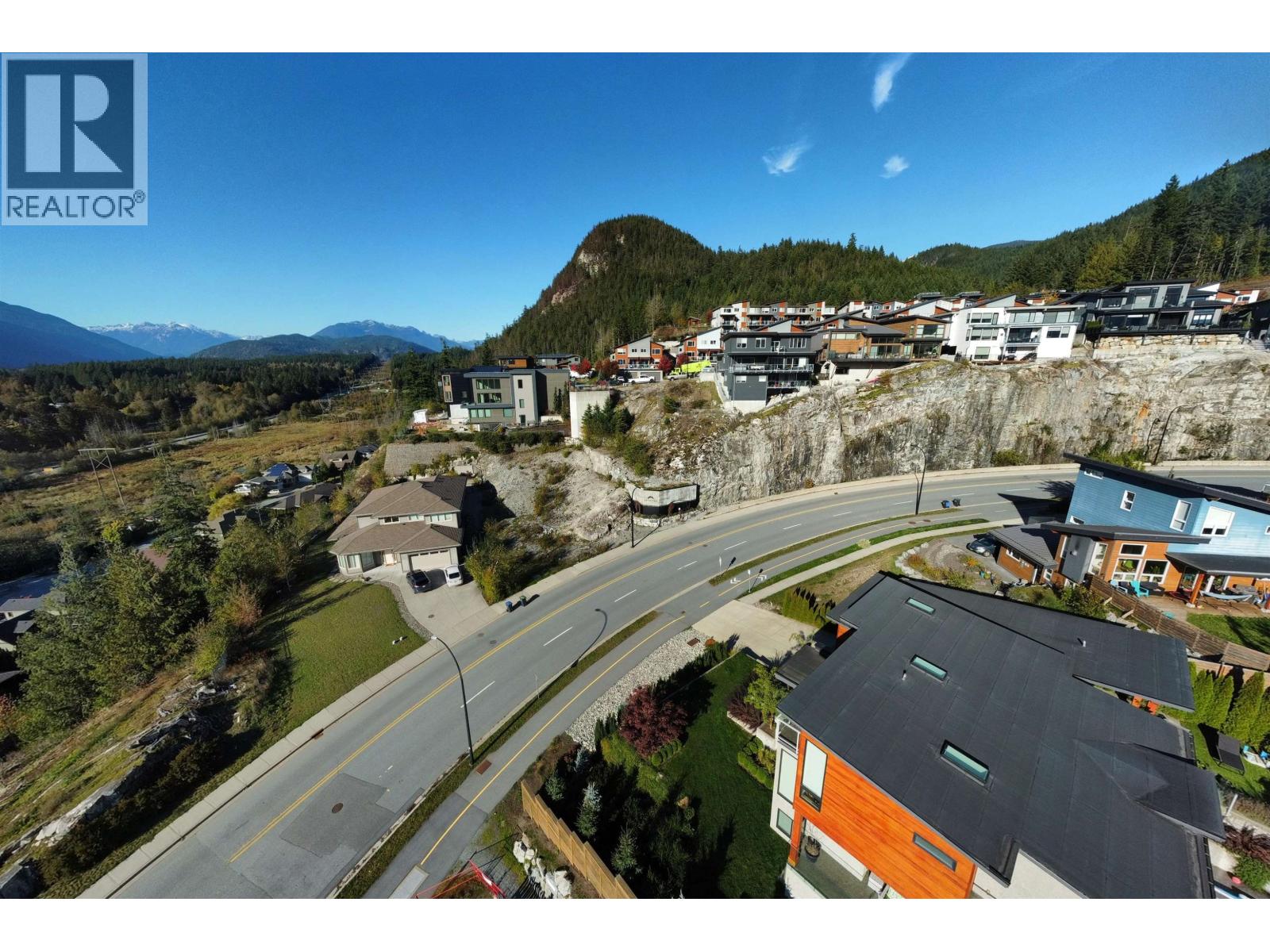 41331 HORIZON DRIVE, Squamish