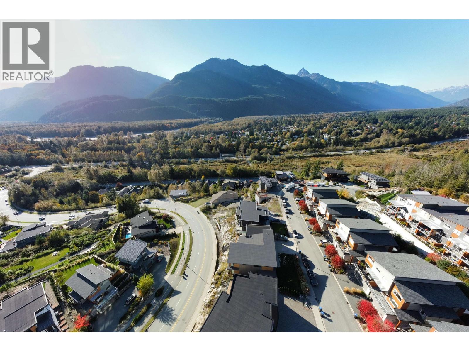 41331 HORIZON DRIVE, Squamish