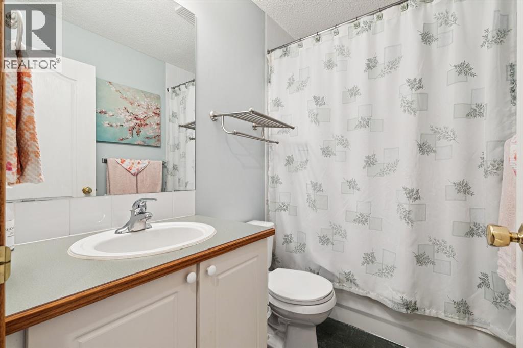 2 Bow Place, Cochrane