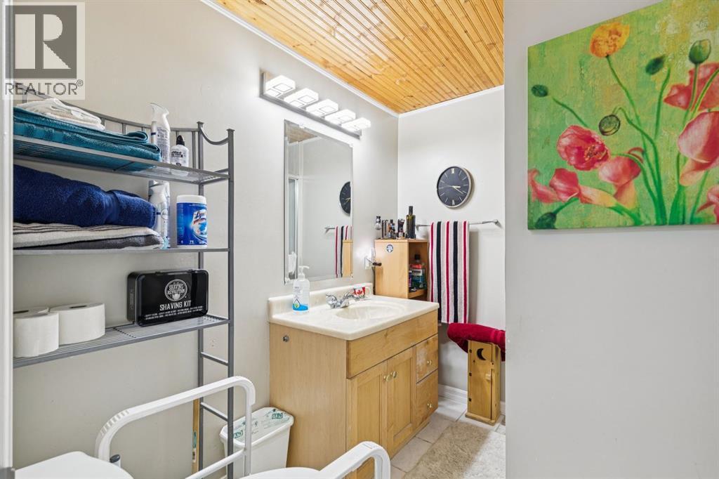 2 Bow Place, Cochrane