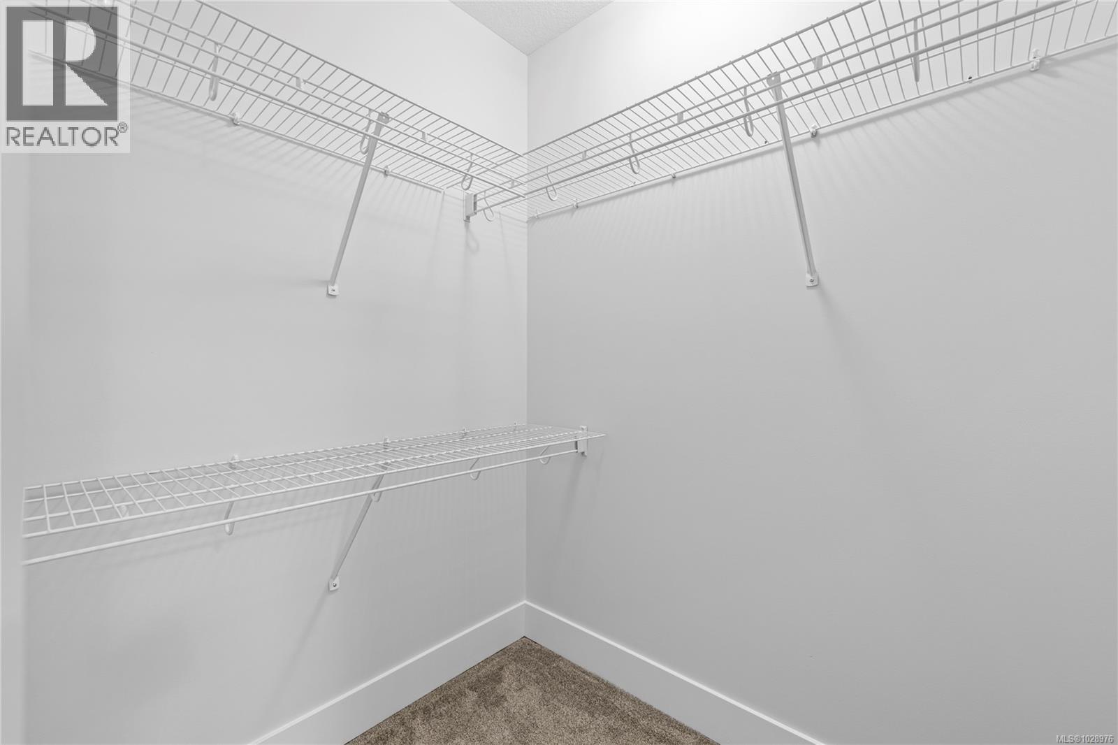 #406 1620 TOWNSITE RD - 21