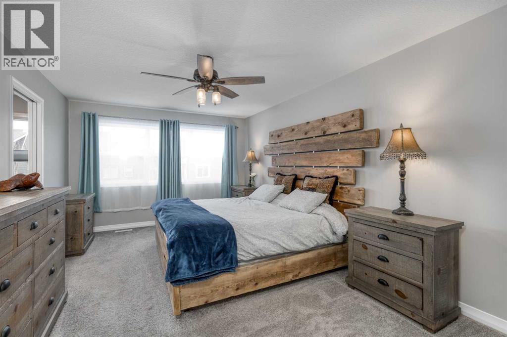 196 Riviera Way, Cochrane