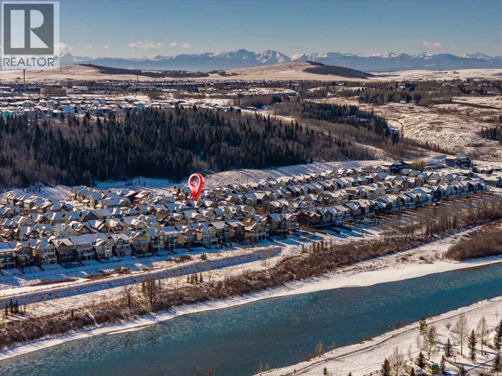 196 Riviera Way, Cochrane