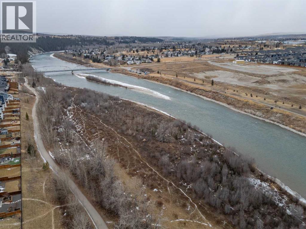 196 Riviera Way, Cochrane