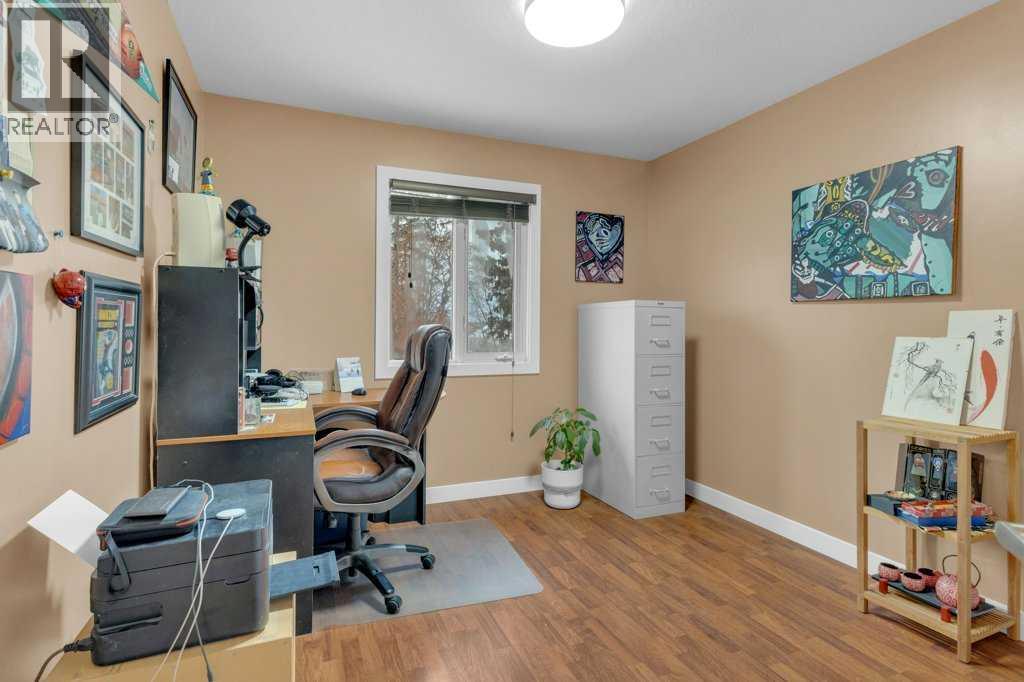 4904 43 Street, Ponoka