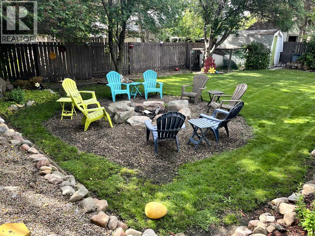 4904 43 Street, Ponoka