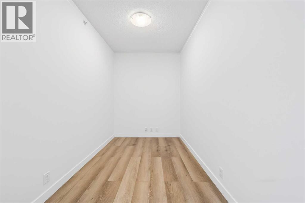 Single Family House for Sale in   Horton Road SW Haysboro Calgary 