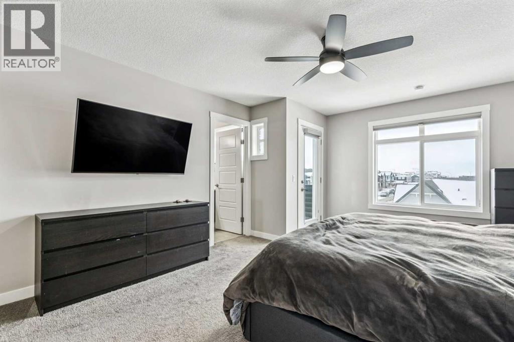 Single Family House for Sale in  Lucas Avenue NW Livingston Calgary 