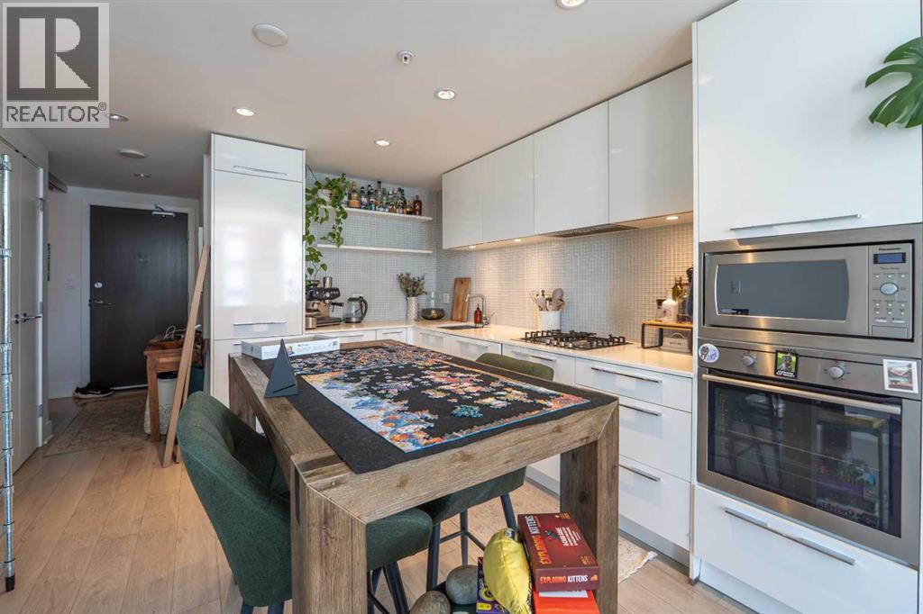 Single Family House for Sale in    Avenue SW Beltline Calgary 