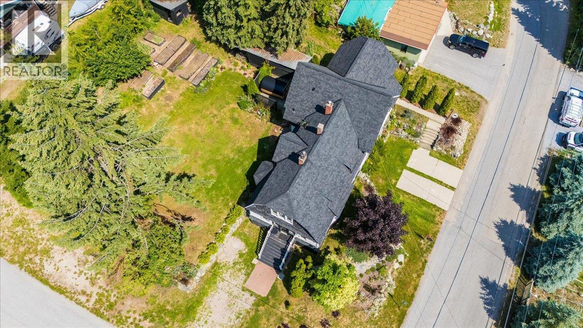  1345 Spokane Street, Rossland