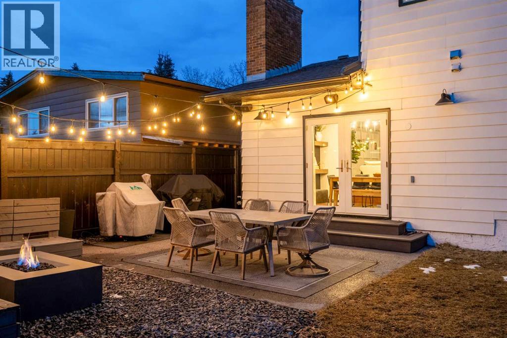 Single Family House for Sale in  Lake Crimson Close SE Lake Bonavista Calgary 