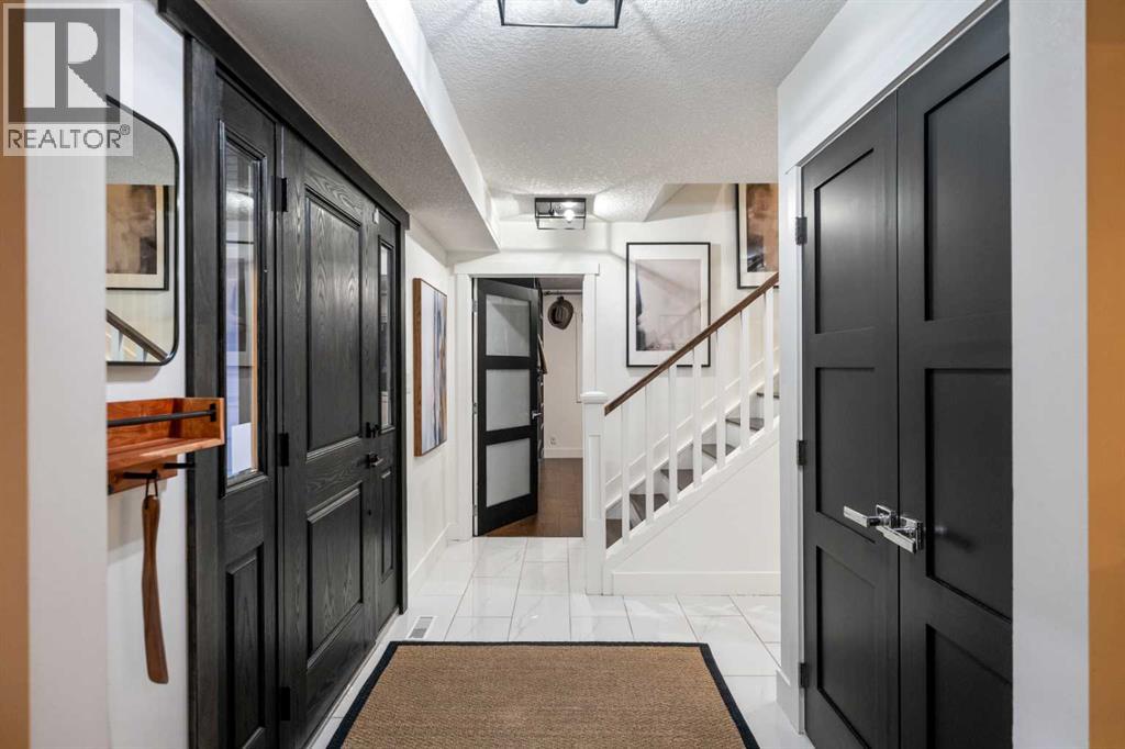 Single Family House for Sale in  Lake Crimson Close SE Lake Bonavista Calgary 