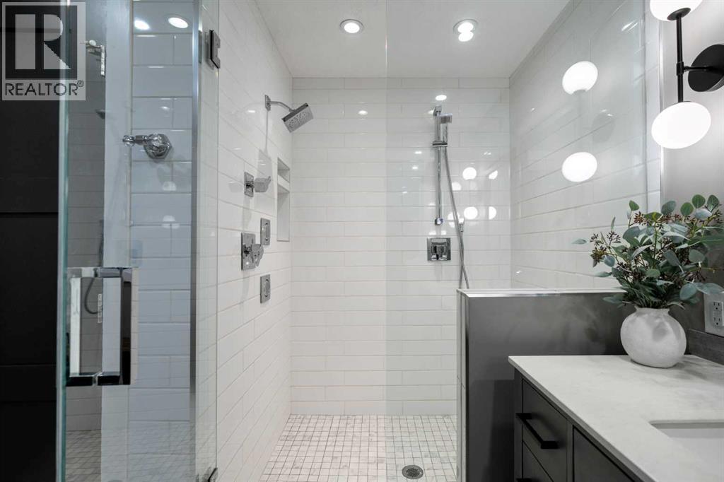 Single Family House for Sale in  Lake Crimson Close SE Lake Bonavista Calgary 