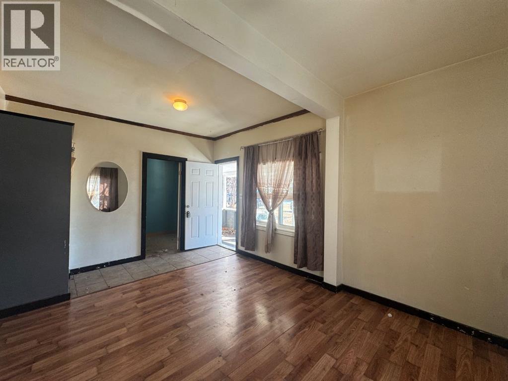 
          5025 48 Street
            <br/>
            <span>Sedgewick</span>
            , 
            <span>AB</span>
             <span>T0B4C0</span>
         - Photo 12