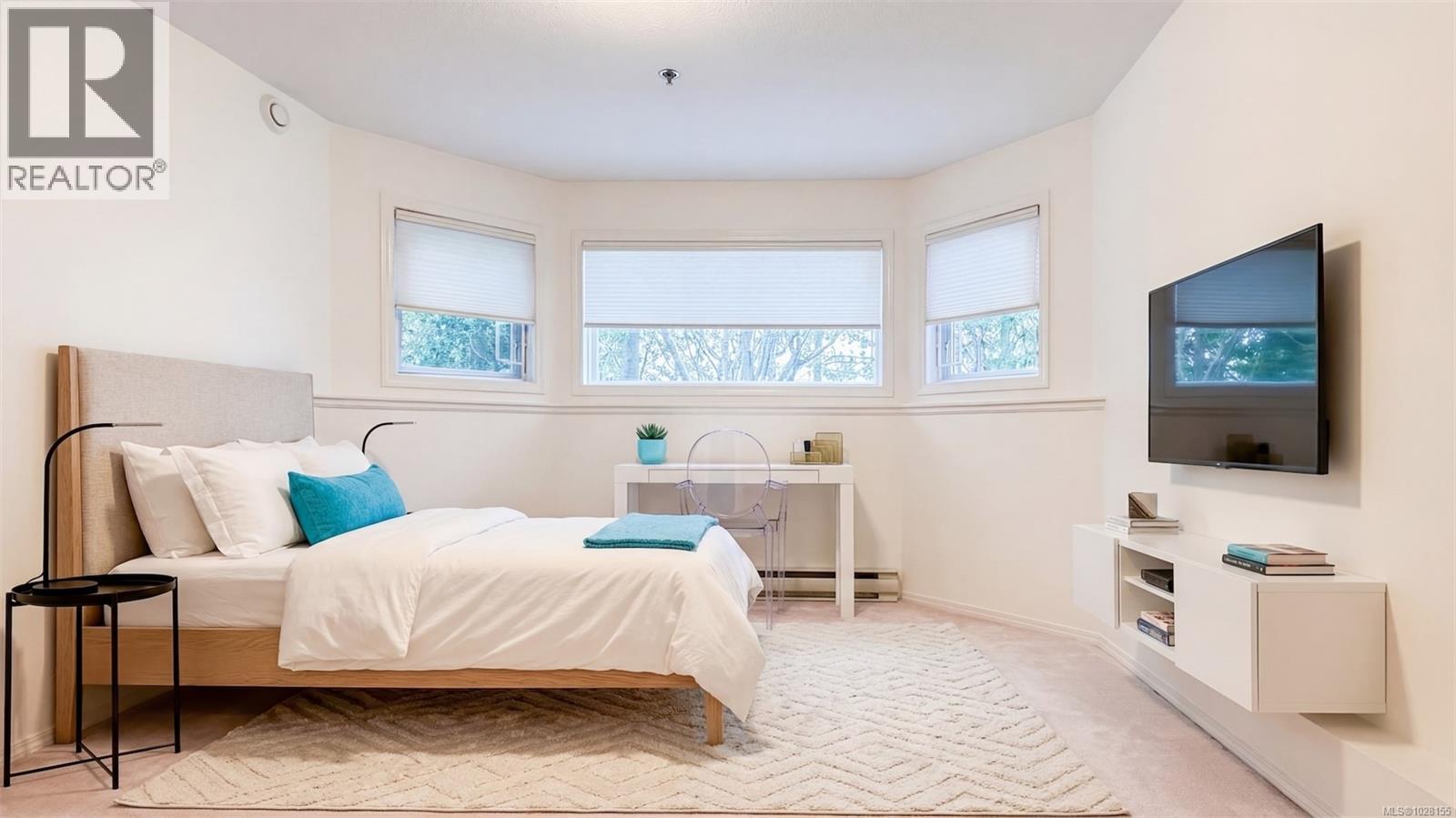 #106 3009 BRITTANY DR - 17