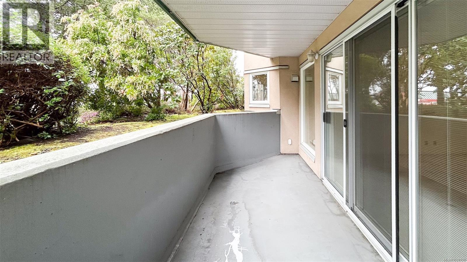 #106 3009 BRITTANY DR - 21