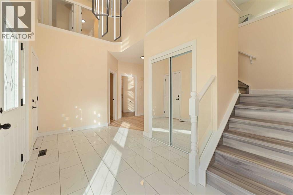 Single Family House for Sale in  Sherwood Circle NW Sherwood Calgary 