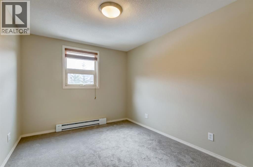 
          186 Kananaskis Way
            <br/>
            <span>Canmore</span>
            , 
            <span>AB</span>
             <span>T1W0A2</span>
         - Photo 19