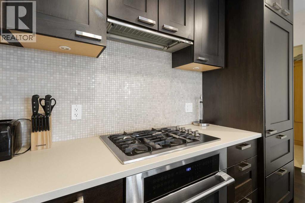 Single Family House for Sale in   Riverfront Avenue SW Chinatown Calgary 