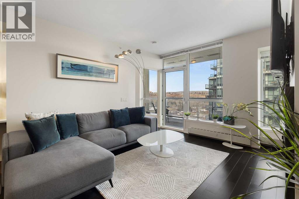 Single Family House for Sale in   Riverfront Avenue SW Chinatown Calgary 