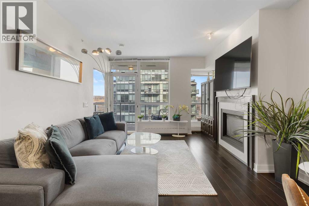 Single Family House for Sale in   Riverfront Avenue SW Chinatown Calgary 