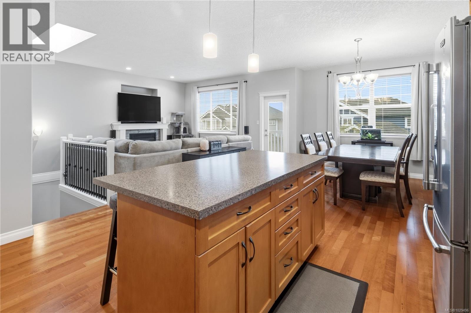 897 CAVALCADE TERR - 17