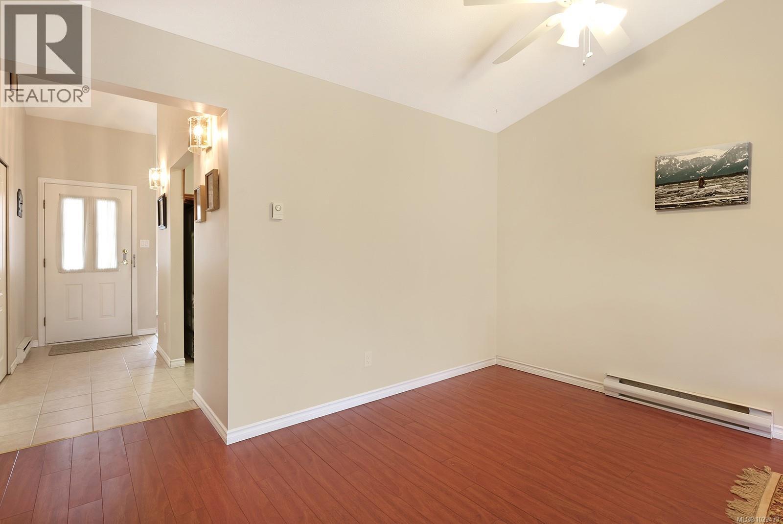 #15 2030 ROBB AVE - 8