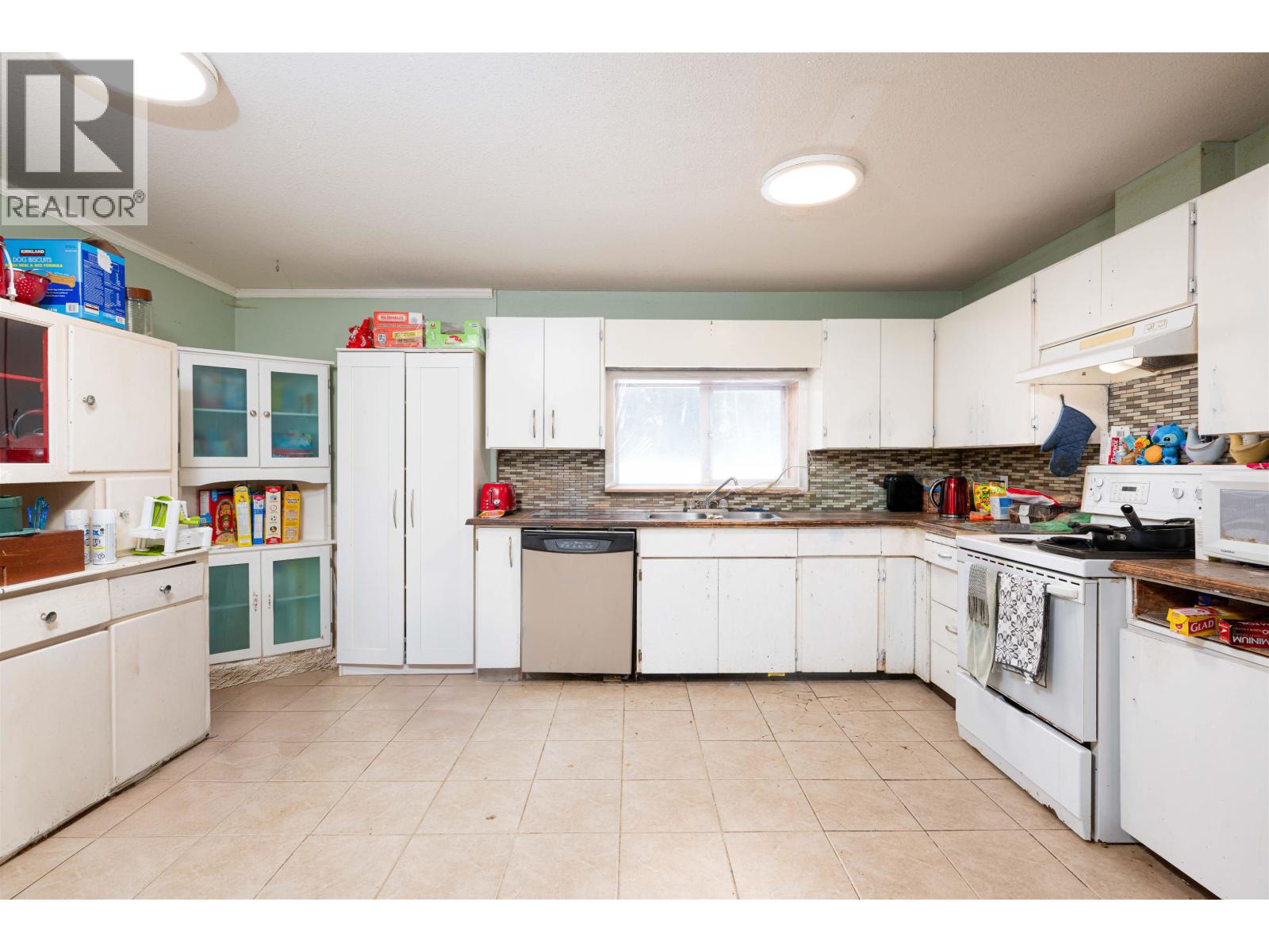 10177 N KELLY ROAD - 10