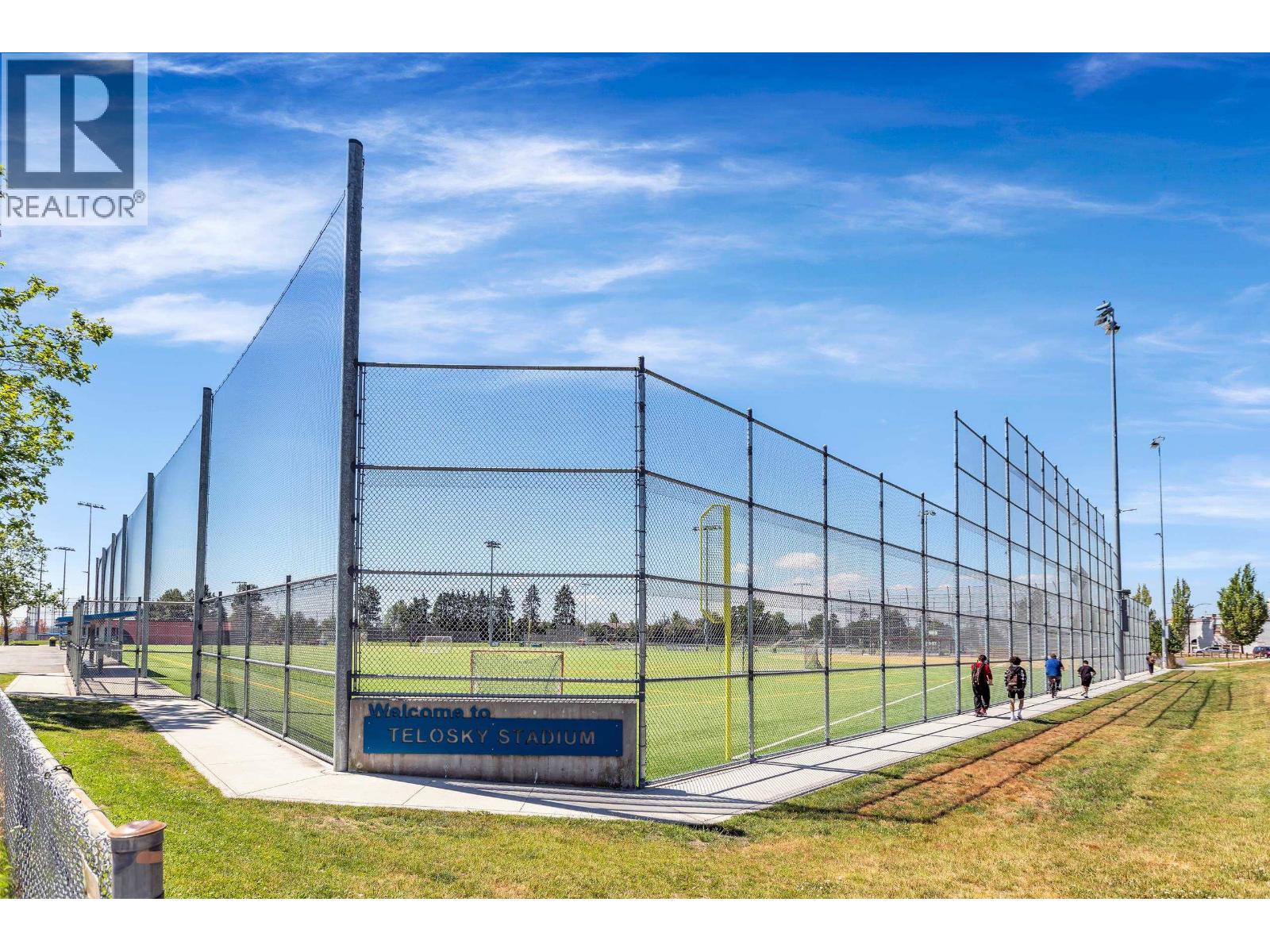 69 22865 TELOSKY AVENUE, Maple Ridge