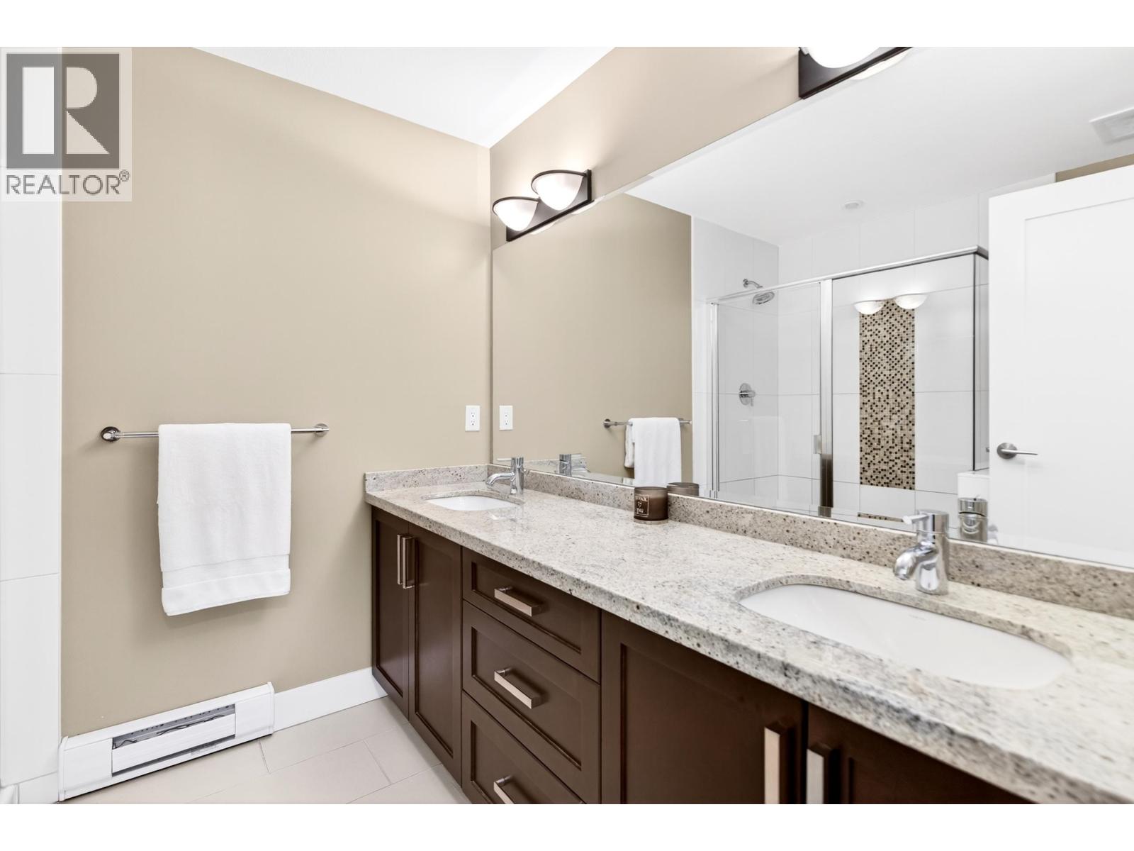 69 22865 TELOSKY AVENUE, Maple Ridge