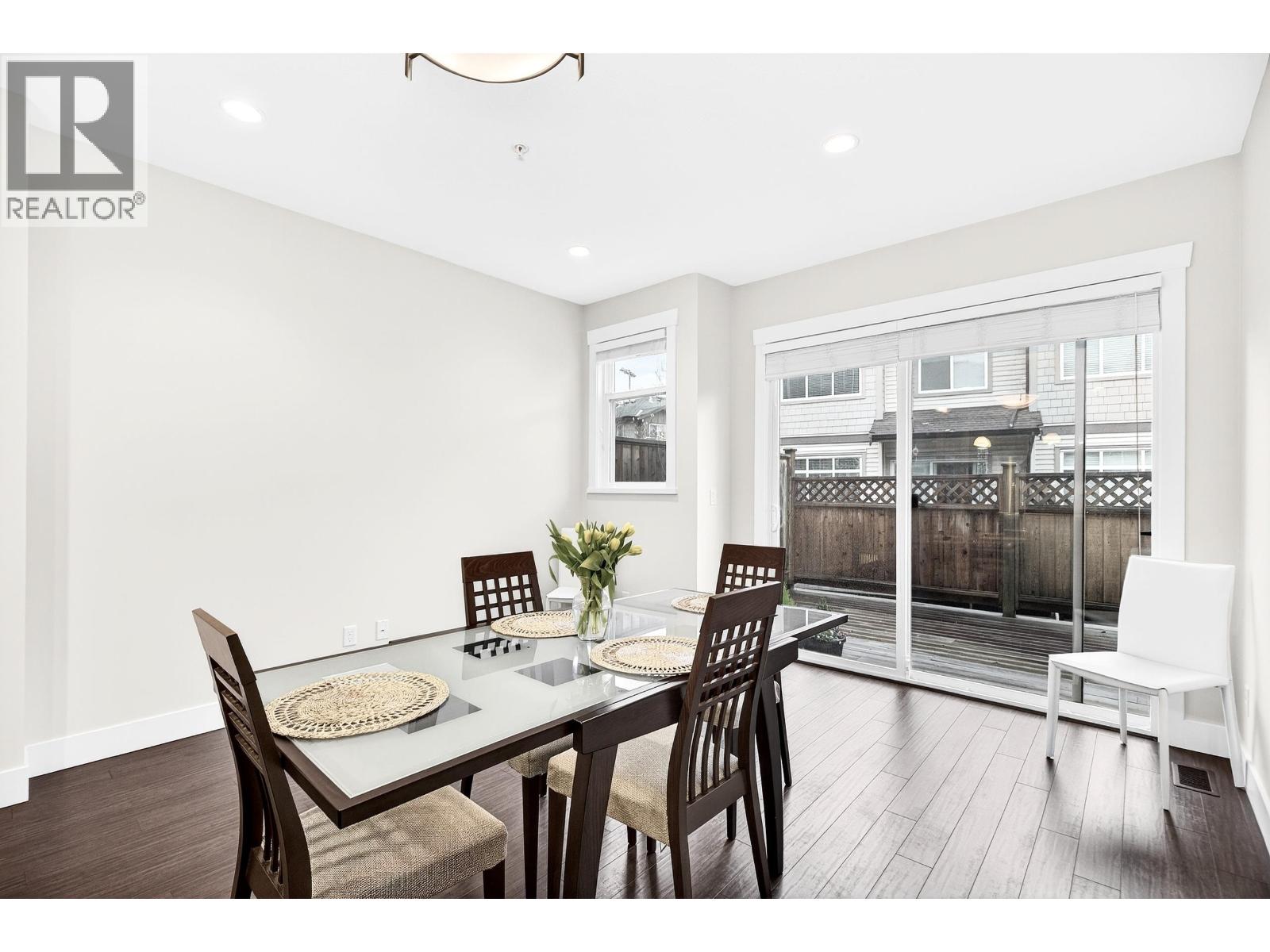 69 22865 TELOSKY AVENUE, Maple Ridge