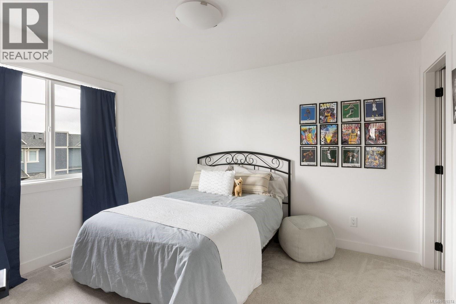  3403 Sparrowhawk Avenue, Colwood