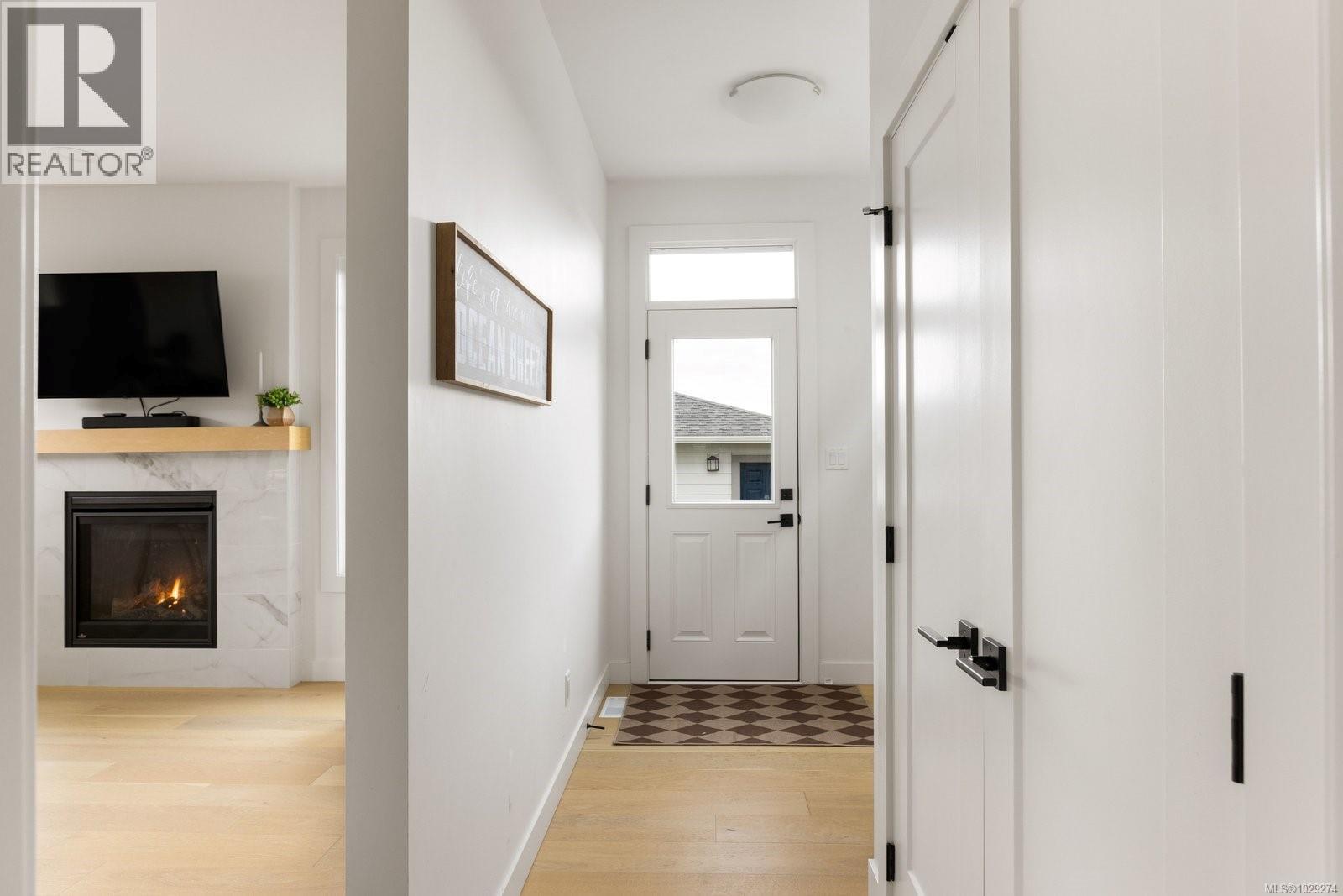  3403 Sparrowhawk Avenue, Colwood