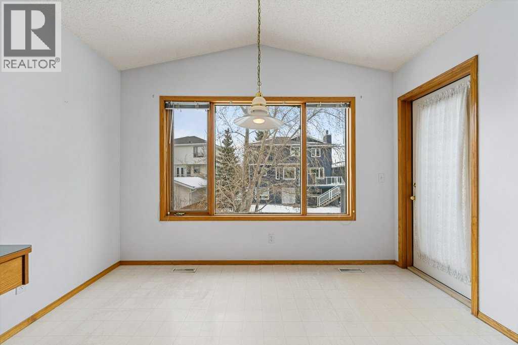 Single Family House Bungalow for Sale in  Scurfield Drive NW Scenic Acres Calgary 