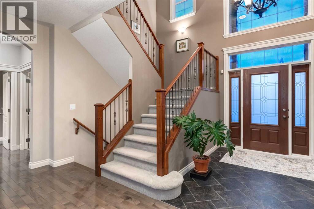 Single Family House for Sale in  Discovery Ridge Mount SW Discovery Ridge Calgary 